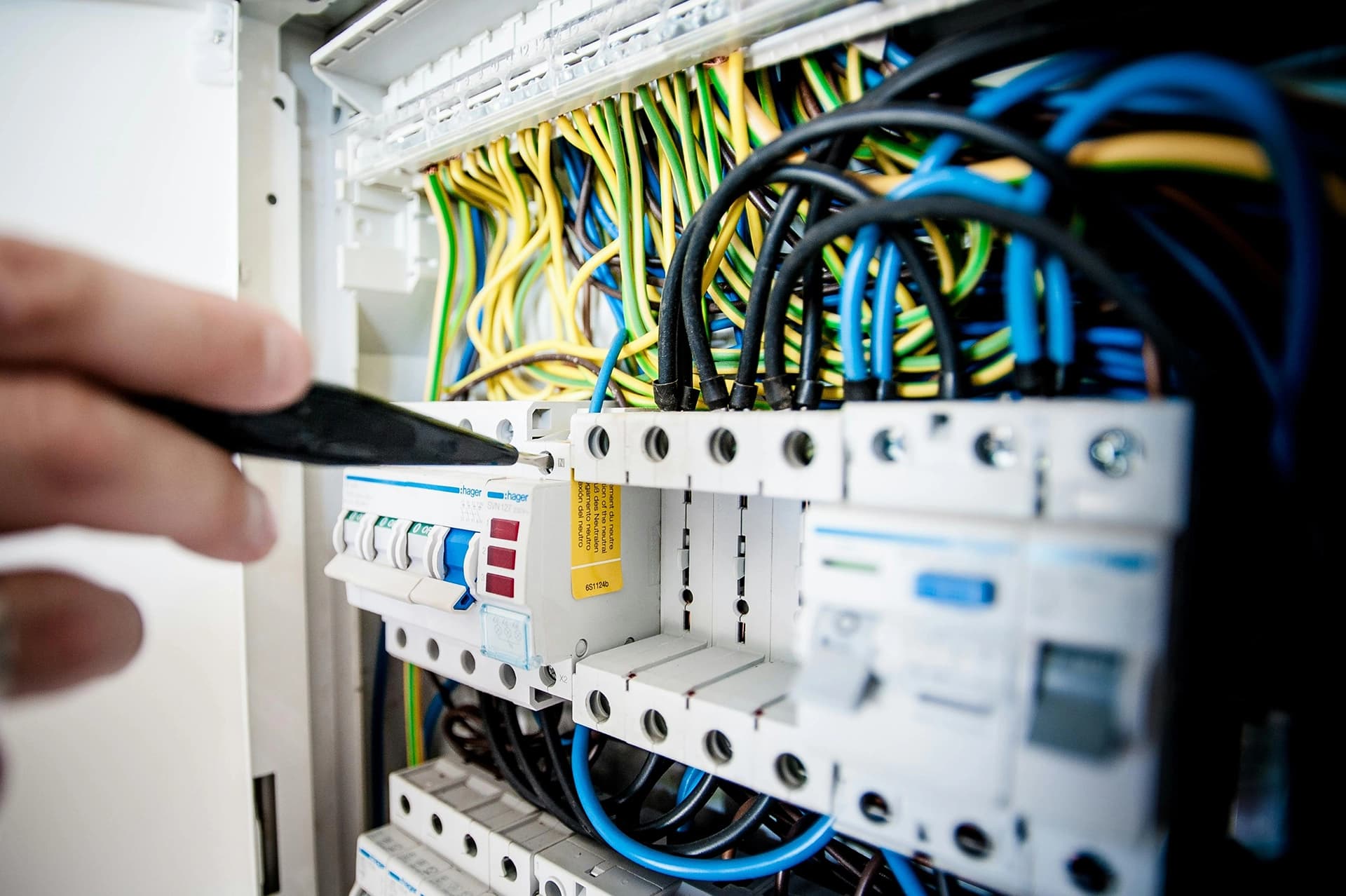 Wire harnessing facility workstations